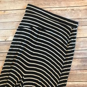Anthropologie Skirts - Anthropologie • Bordeaux striped maxi skirt Anthropologie Skirts - Anthropologie • Bordeaux striped maxi skirt